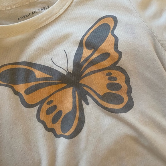 American Eagle Crop Top - Picture 3 of 4